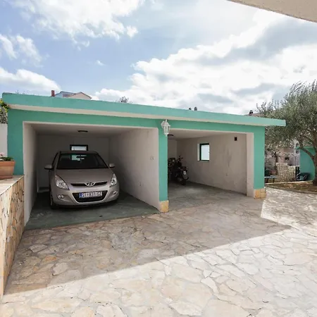 Apartman Kaja * Brodarica (Sibenik-Knin)